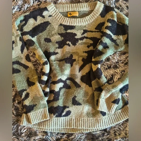 Katsumi Women’s Y2K Retro Camouflage Crewneck Sweater Size M​ - Picture 7 of 12